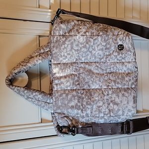 Lululemon Quilted Grid Crossbody Bag 5L